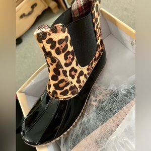 Leopard rain winter boot new in box